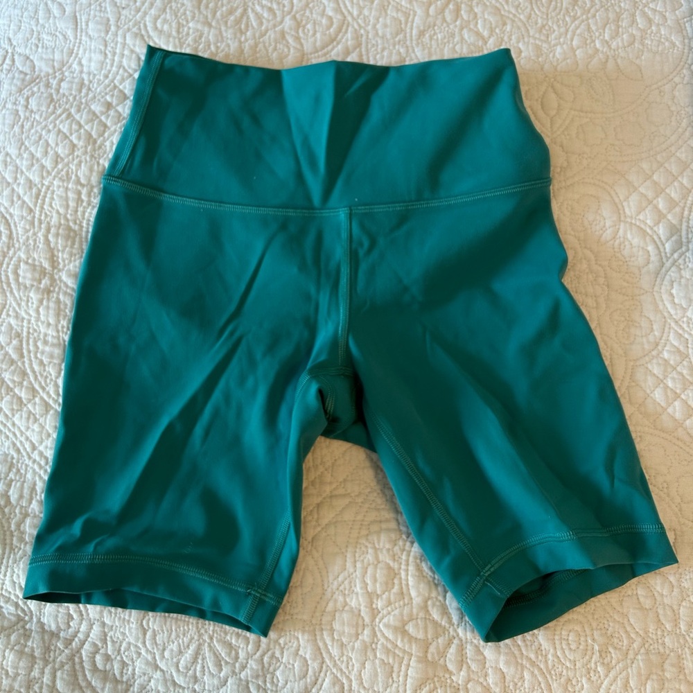 Lulu Lemon biker shorts size 8